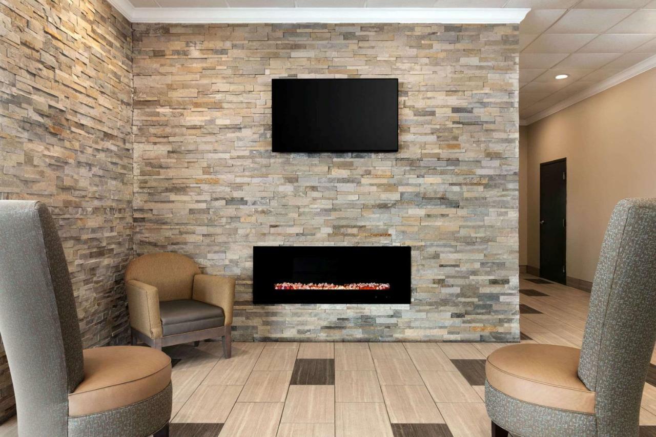 Baymont By Wyndham Florence Cincinnati Exteriör bild